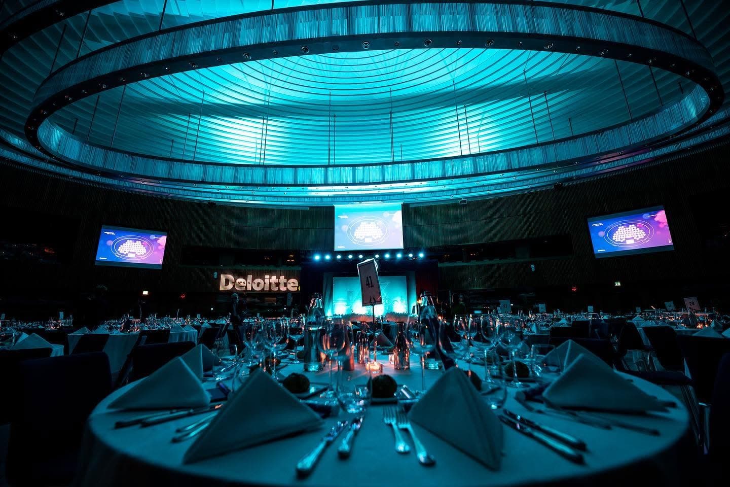 Deloitte.